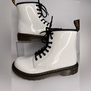 DR.MARTENS WHITE BOOTS